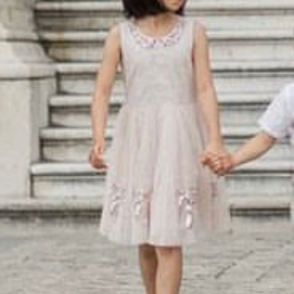 UK Next brand Tulle and Sequin Fancy Girl’s Dress in Light Peach colour, size 7 - Picture 2 of 9